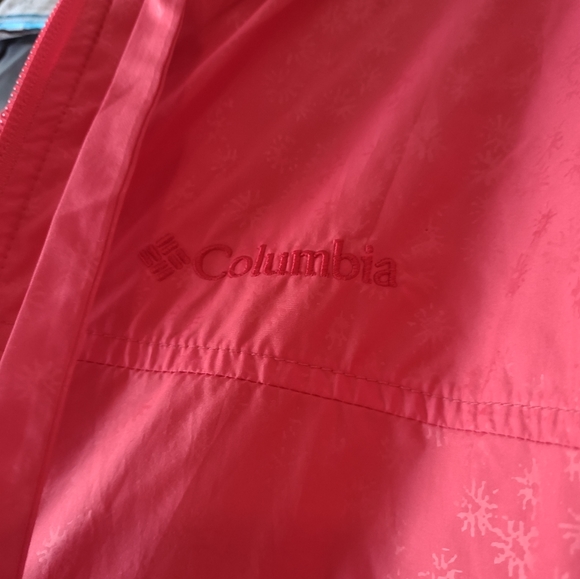 Columbia Windbreaker - Picture 3 of 4